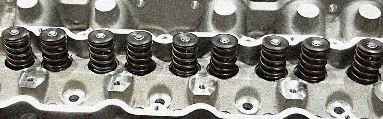 Aftermarket cylinder heads for LS, Coyote, SBC, Cummins and HEMI engines.